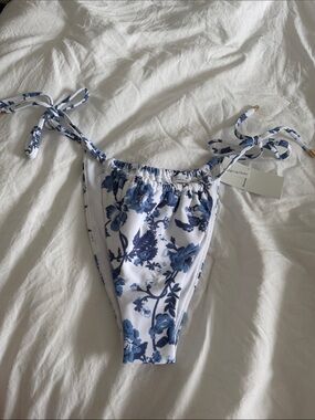 Abercrombie & Fitch White & Blue Floral Tie-Side Bikini Bottom